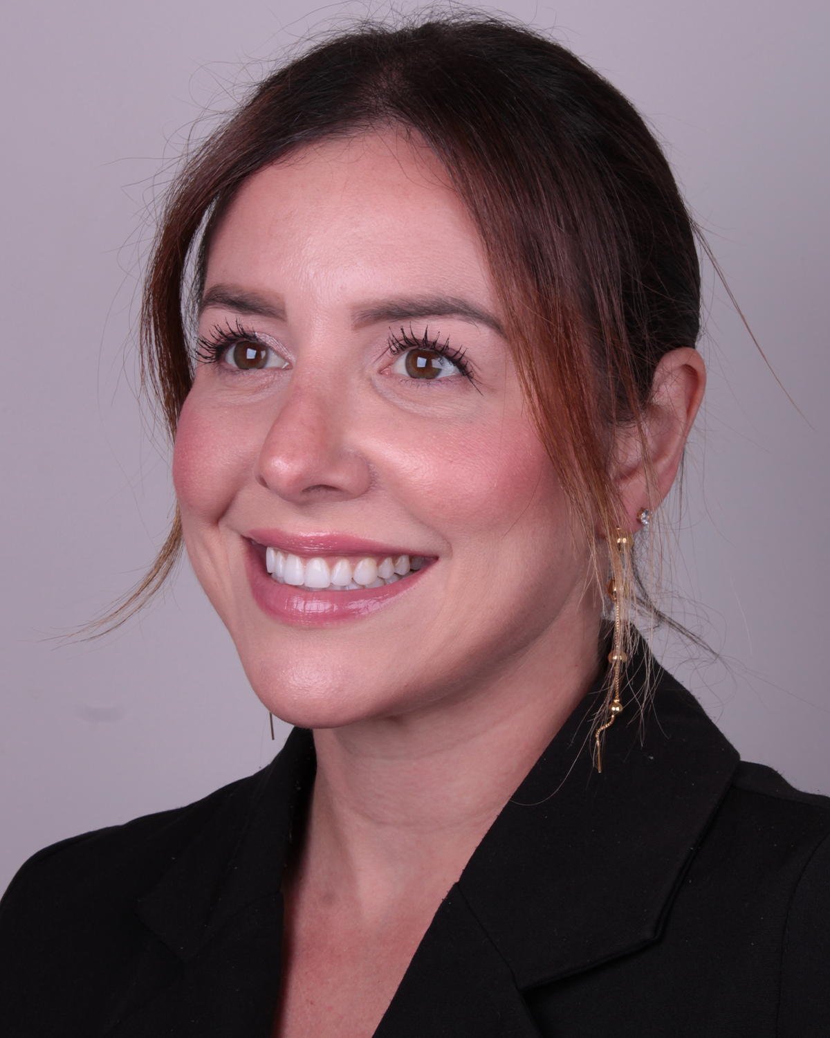 Dra. Emmanuelle Alkmim